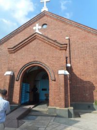 写真B　レンガ造の黒崎教会